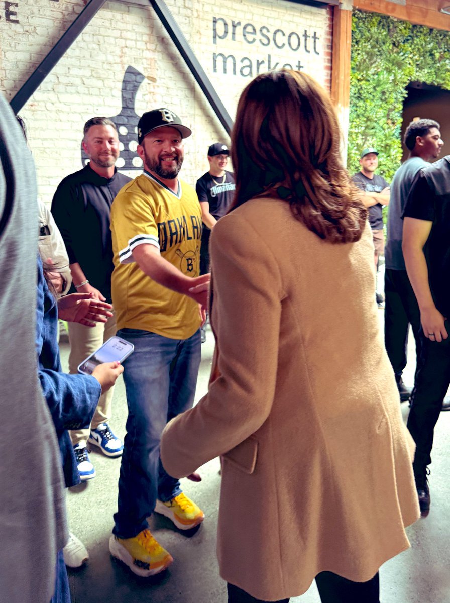 NEW Kamala Harris content hates to see me coming 🤭