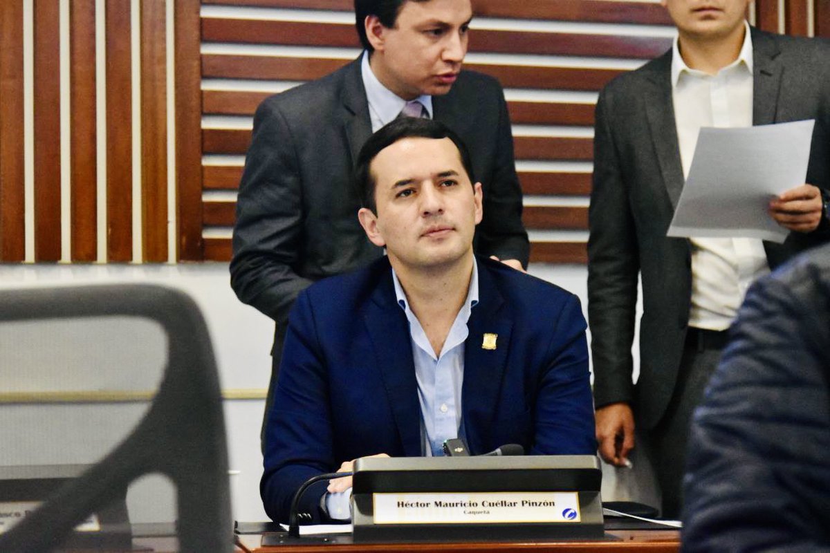 ingwilmerc's tweet photo. En la Comisión V de @CamaraColombia aprobamos en primer debate nuestro proyecto de ley que busca revivir y fortalecer las #UMATAS y su participación y fortalecimiento en la prestación del servicio de extensión y asistencia técnica agropecuaria. 🌾👩🏼‍🌾🧑🏼‍🌾

Con esta iniciativa garantizaremos que nuevamente se brinde un acompañamiento integral, oportuno y permanente a nuestros campesinos, impulsando la producción, el desarrollo y la transformación del campo colombiano. ✊🏼🏛️