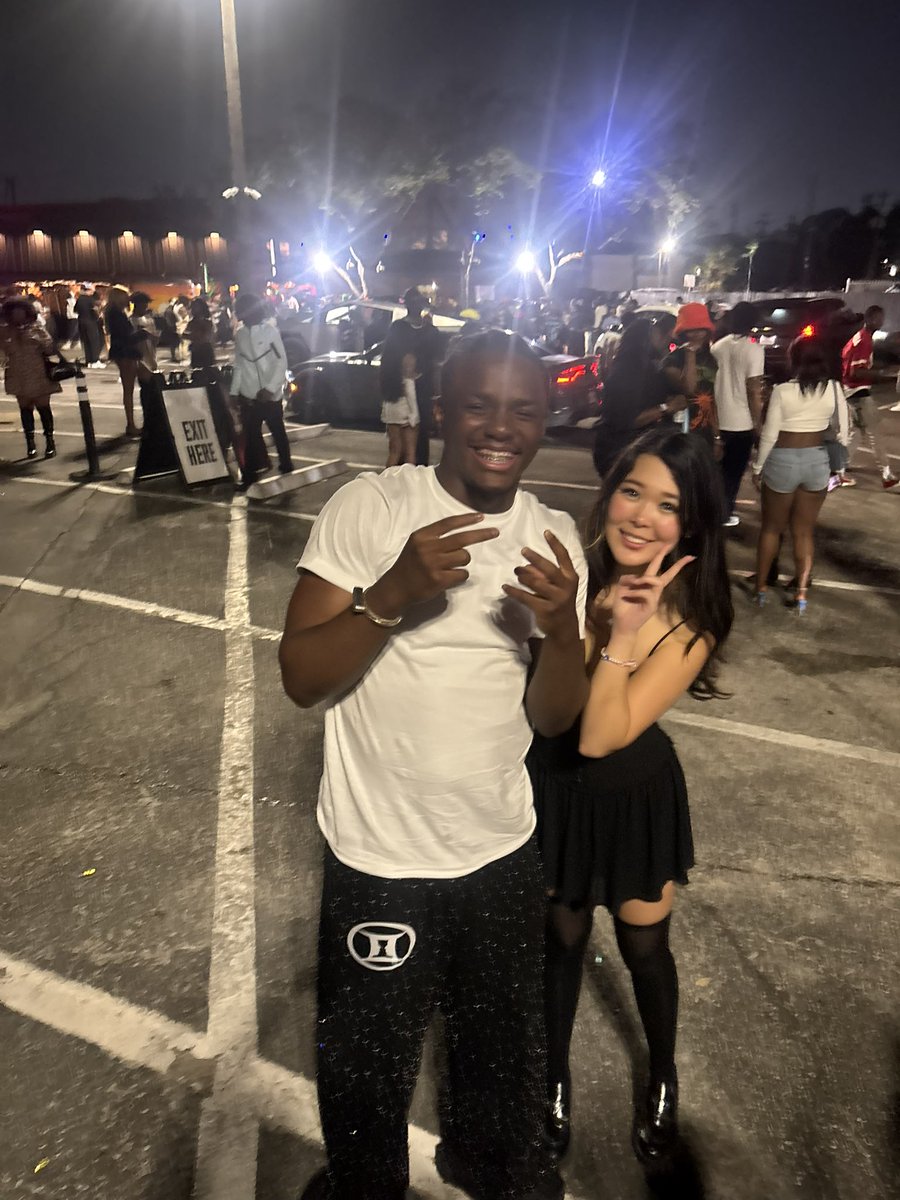 HateCaps 🇬🇳 tweet media