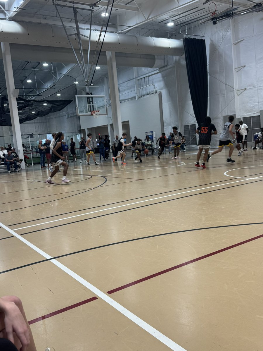 Coach Lo tweet media