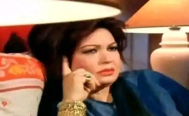 ترويقة عيد إيه اللي عاوزة تروقيها يا بت انتي حد بيزوركو أصلاً؛ ارتاحي يابت صحتك مش حمل بهدلة وفيكي اللي مكفيكي