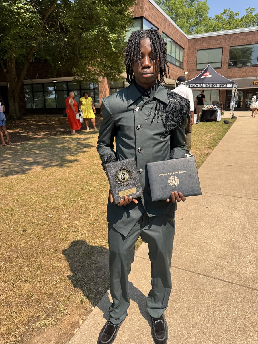 Congratulations to the Class of 2025!! You did it! <a href="/OMHS_Eagles/">OwingsMillsHS</a>