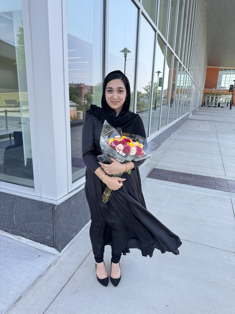 Terri Moses tweet media