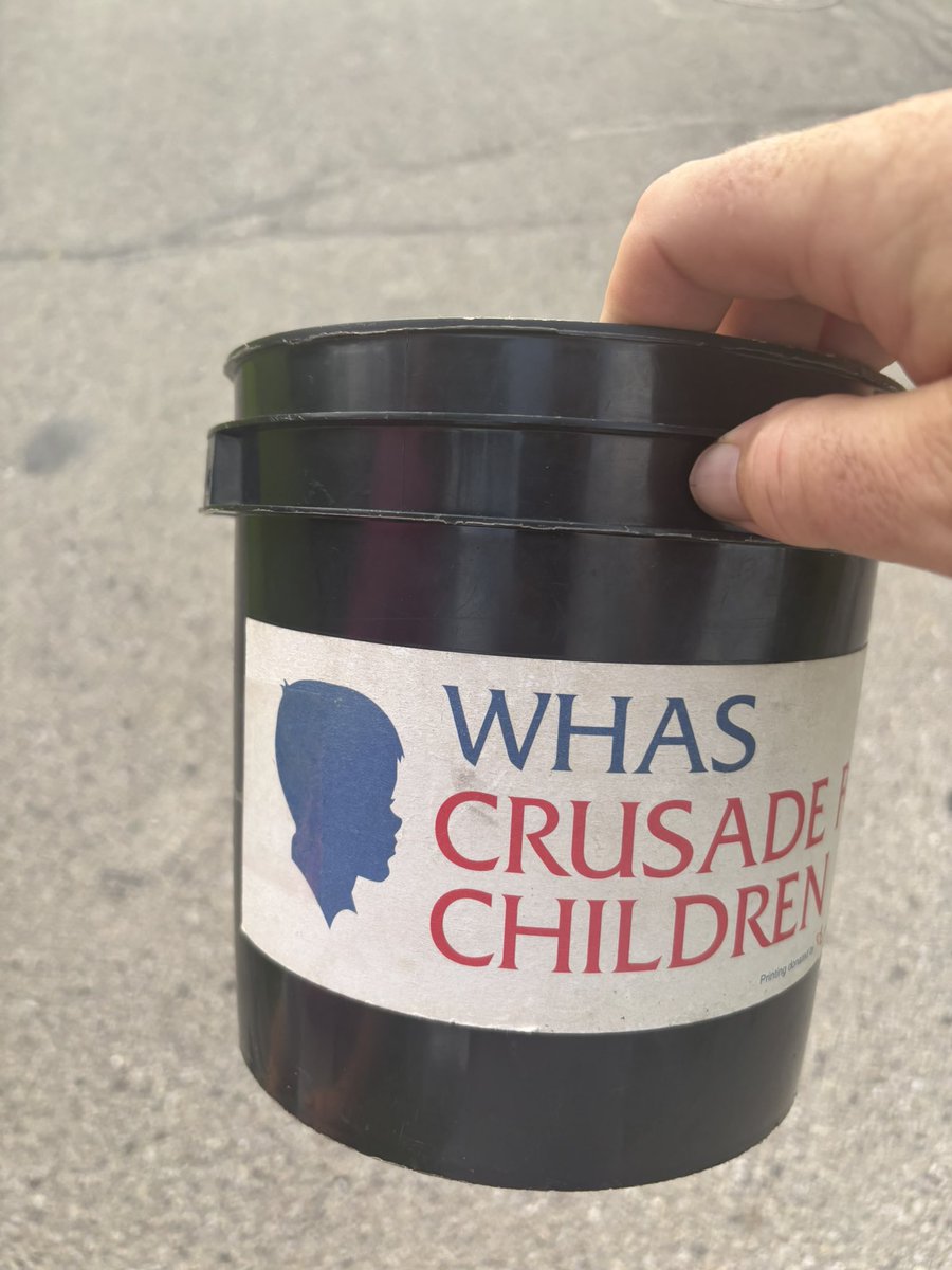 jodyists's tweet image. Get that change and those bills out, it’s that time of year! Help the 72nd WHAS @CrusadeChildren #familytradition @PRPFire