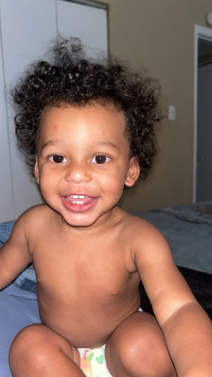 MichelleBralyn's tweet photo. Jacoby Zayne Bazile 💙
Big brother in less then 2 weeks! https://t.co/AfViiw8nm8