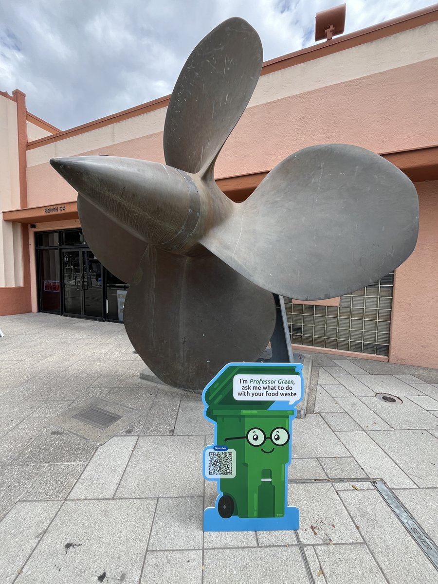 ProfessorGreenLA tweet media