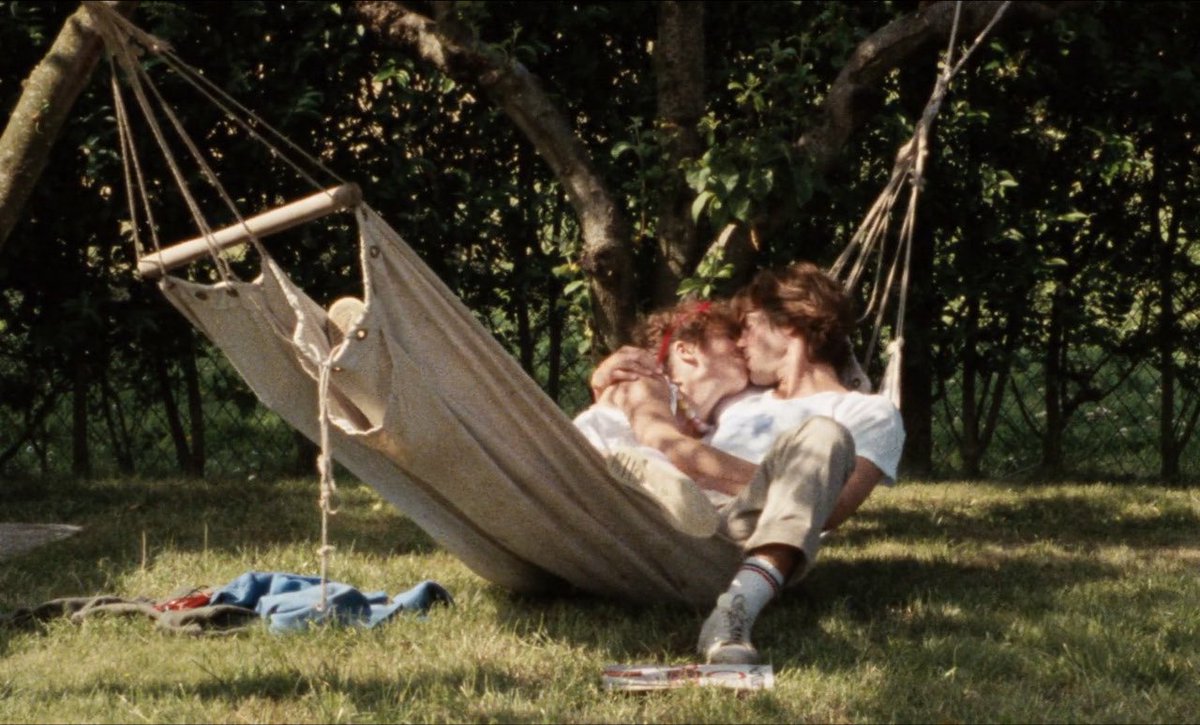 maer0r's tweet photo. The best way to spend summer is to pretend you’re in an Eric Rohmer film https://t.co/5XxIVGQ0g4