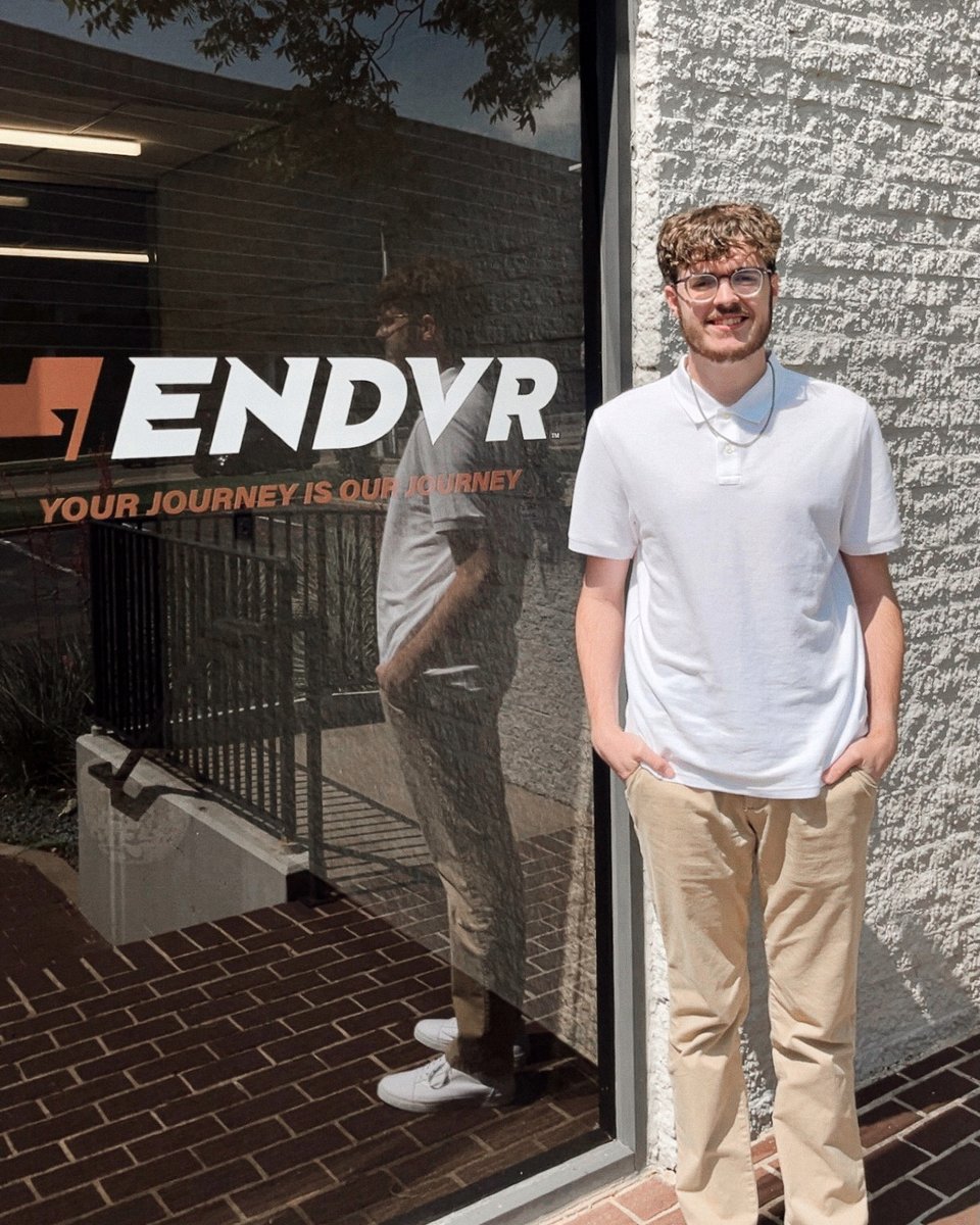 ENDVRCPA's tweet photo. Excited to welcome Riley Austin to ENDVR for the summer! 👏 He’s an OSU accounting student &amp; big OKC Thunder fan, ready to dive into the day-to-day. We’re just as pumped to have him on board! #ENDVRCPA #YourJourneyIsOurJourney https://t.co/5hFlHm8s81
