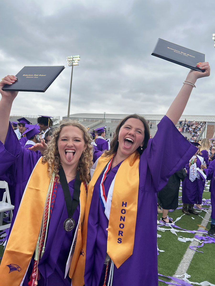 jengaylor's tweet photo. Another RHS graduate in the family! RHS Class of 2025💜💛 https://t.co/VH2RWylOdE