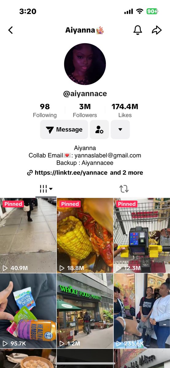 This is my favorite Tik Tokker she funny as fuck😭