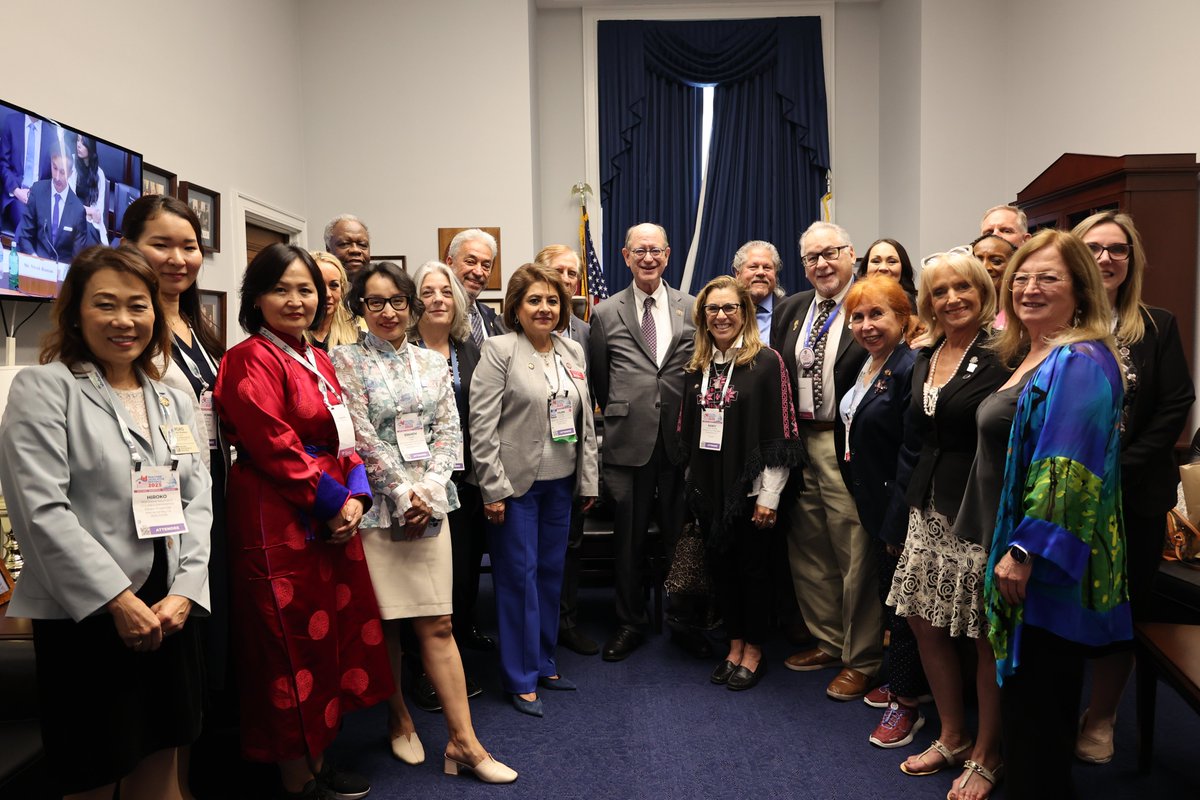 Great meeting as usual with <a href="/SouthlandAOR/">SRAR</a> and Los Angeles REALTORS <a href="/nardotrealtor/">National Association of REALTORS®</a> to discuss proposals to increase homeownership in LA and nationwide.