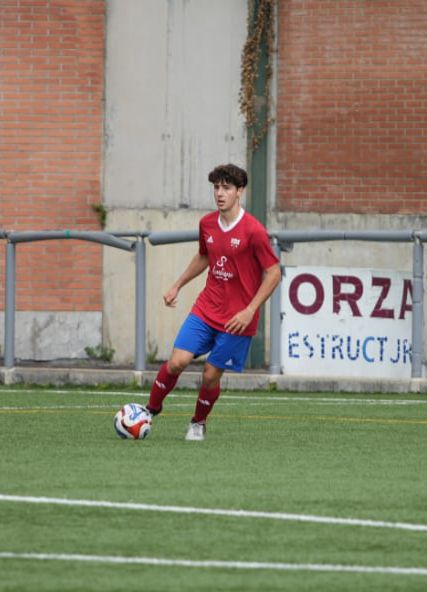 🚨PROMOCIÓN🚨

Eritz Martínez, uno de los pilares del medio campo de nuestro juvenil, pasa a formar parte de la primera plantilla la próxima temporada.

¡Mucha suerte, Eritz!