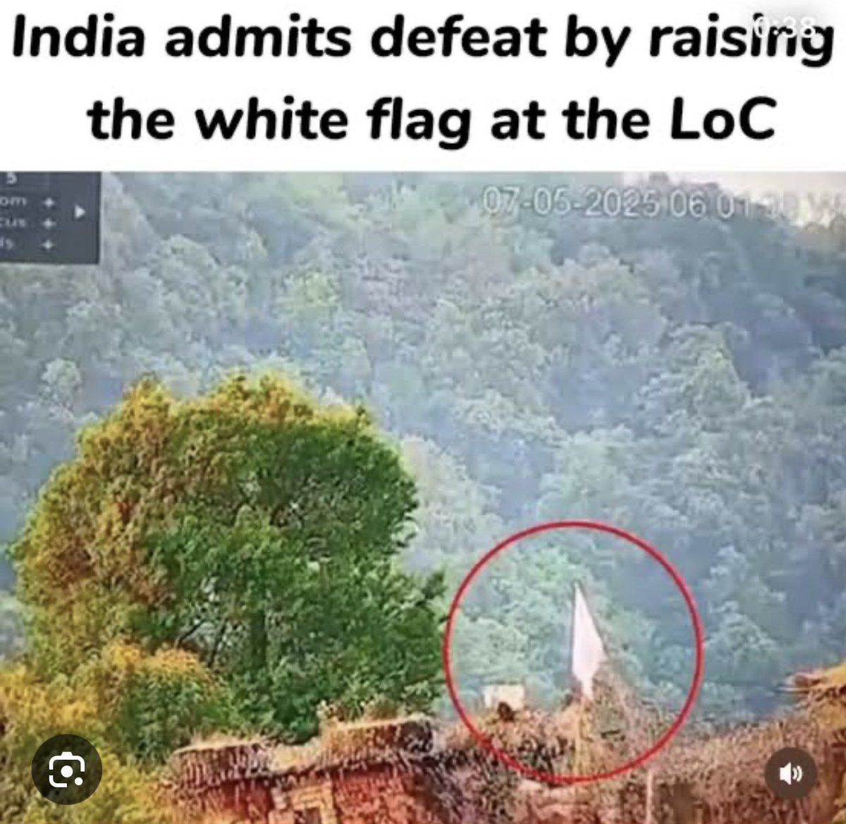 successfulsun's tweet photo. @EM5AK @SaffronSunanda Atleast they are not carrying white flag 🤣 https://t.co/Co0QJZ1qd4