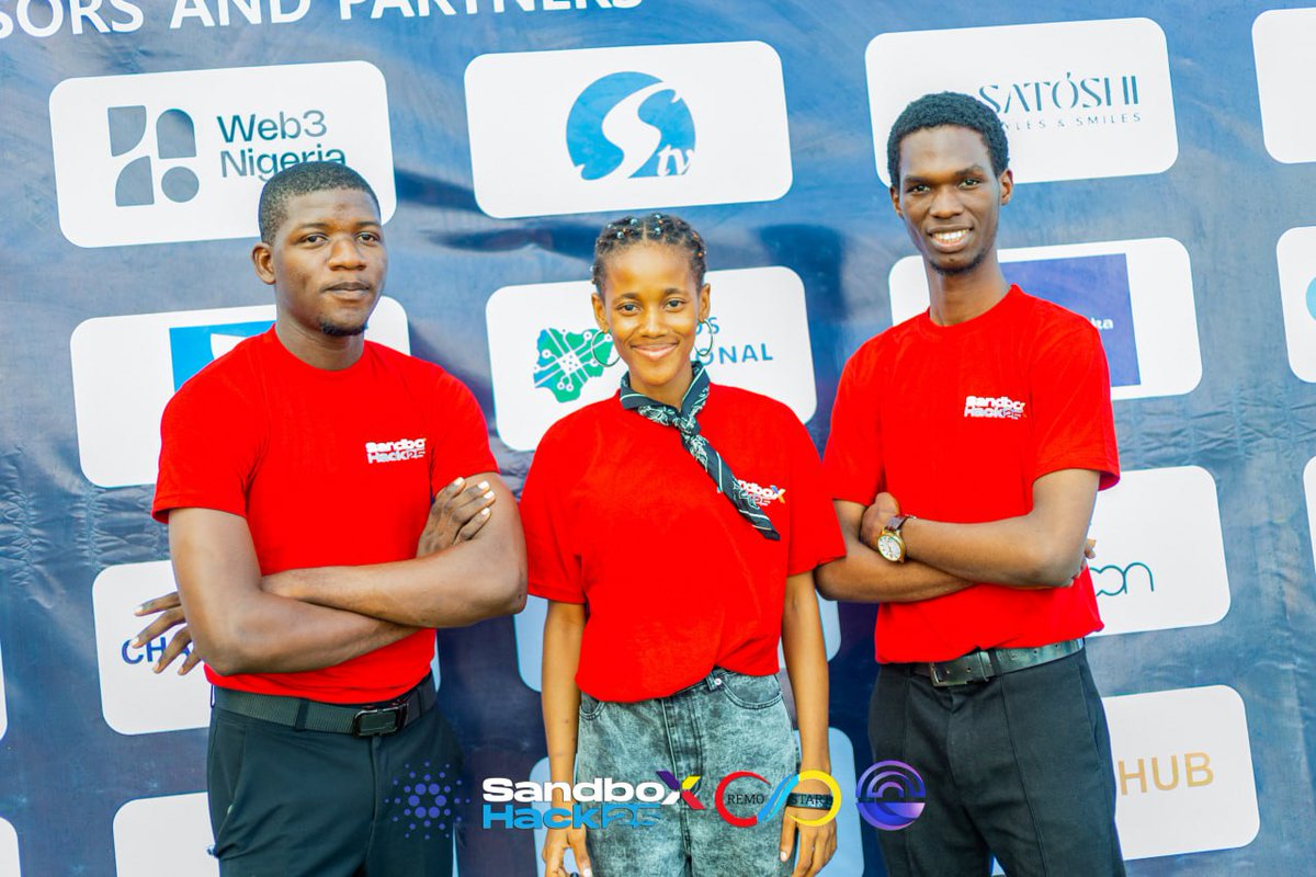 Sanya_Ololade's tweet photo. Here, The beginning of this amazing journey
We are one step forward.
We are not there yet.
Just stay put, bigger things are on the way.
Truly GOD LOVES ME.
#GLM #TeamBSF
@deseed_official @heis_unclesam @UnifiedCardano @Thefemaletechi @RemoStart https://t.co/2a0FGdjTe5