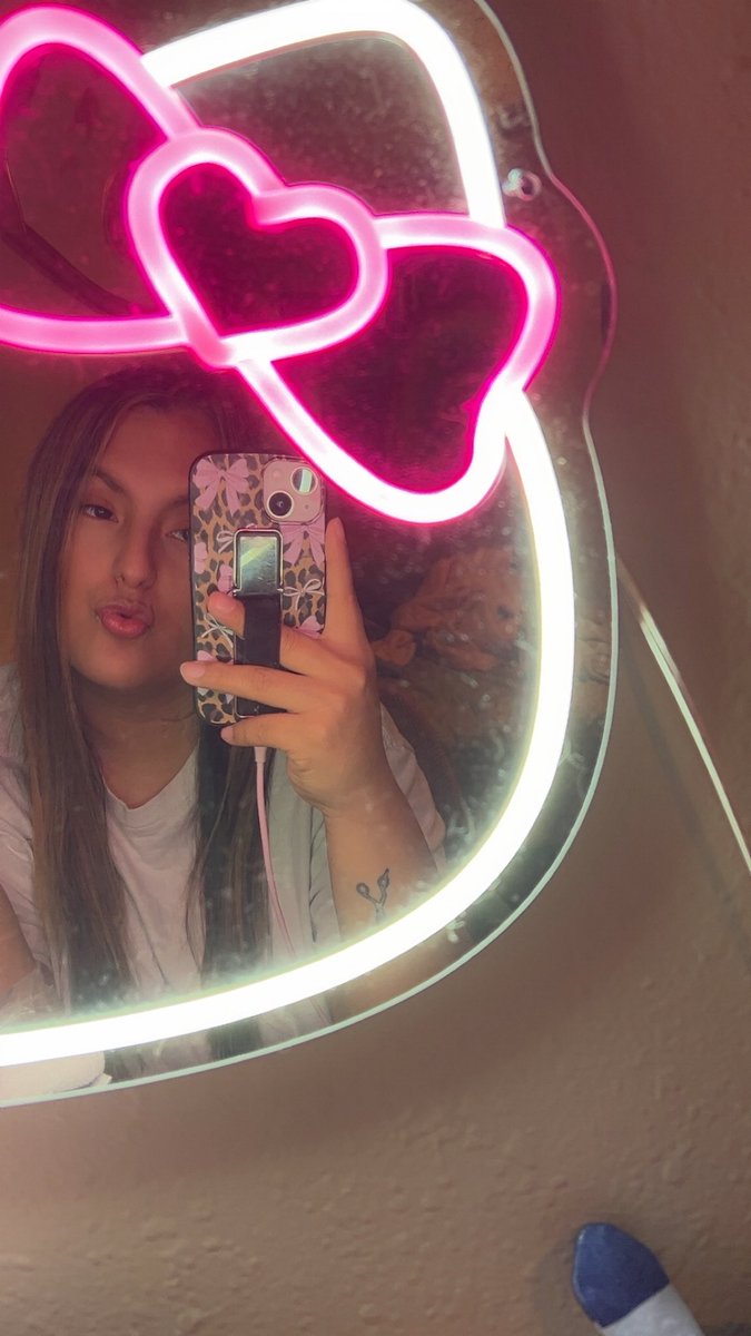 PRedcity's tweet image. Sugar, spice, and a lil’ bit of ‘get it for me now’ 🍭💁‍♀️

findom femsub paypig whalesub cashcow bratworship humiliation cuck paypigs findomgoddess goddess simp  domme wallet