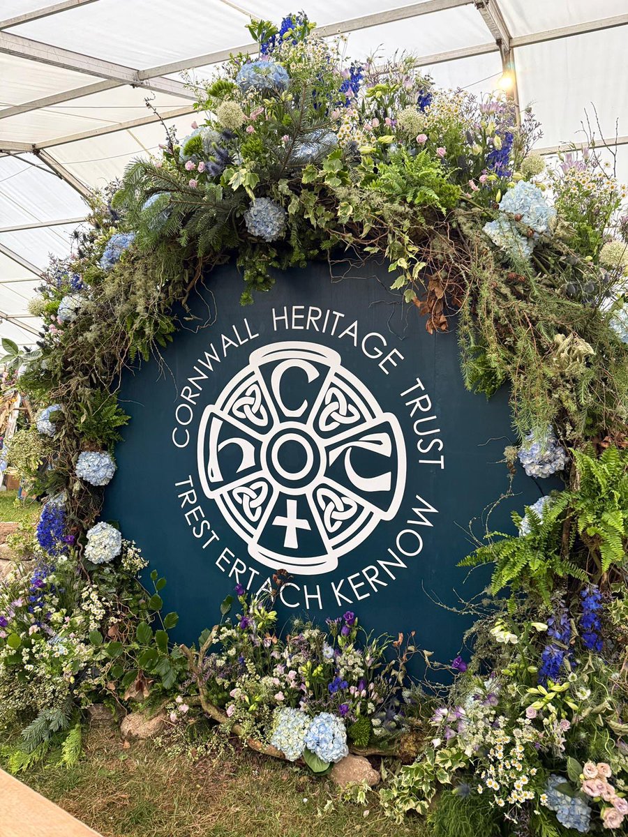 Heritage_Trust's tweet photo. Here’s a sneak peek of our fabulous display in the @RoyalCornwall Show Flower Tent.

It truly is a sight to behold and has been made possible thanks to the generous support of @FlowerGiftHayle, @clowanceflowers and and CREST. Thank you! https://t.co/EQVaSyUYOM