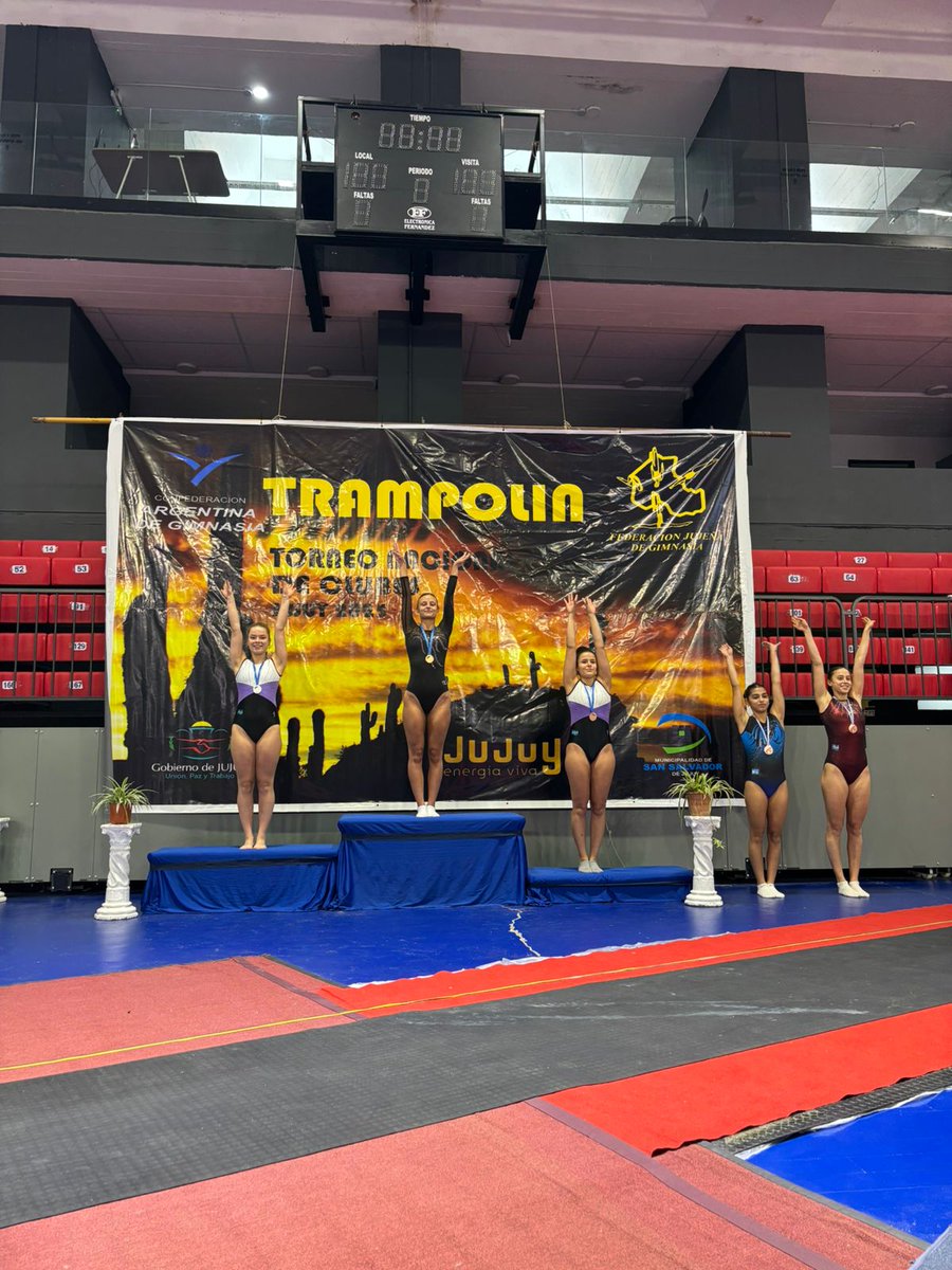 GIMNASIA ARTÍSTICA 🤸‍♀️

El fin de semana se llevó a cabo el Torneo Nacional de clubes en San Salvador de Jujuy con presencia académica.

🥇 Julieta Logarzo se consagró campeona en gimnasia trampolín.

¡Que orgullo nos da que siempre dejen nuestros hermosos colores en lo más alto!