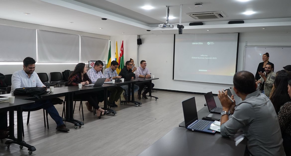 CRCSantander's tweet photo. ¡Así vivimos la 3era Mesa de Internacionalización! Donde logramos conocer que según el balance exportador del primer trimestre de 2025: los productos No Minero-Energéticos crecieron un 84,3 %, consolidando al departamento en el puesto 11 entre las regiones exportadoras del país. https://t.co/qgWatdyfjT
