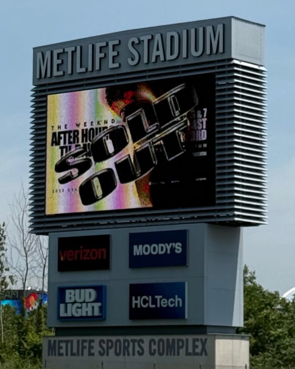 TheWeeknd Chile🇨🇱 tweet media