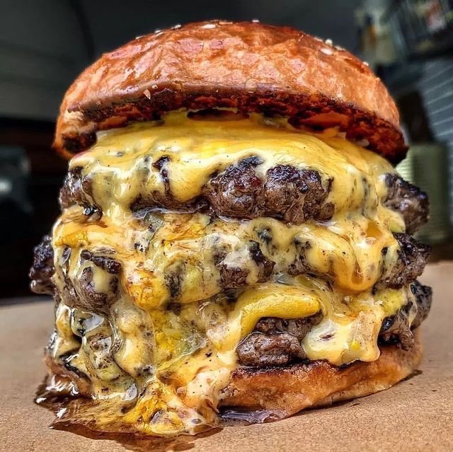 Triple Cheeseburger