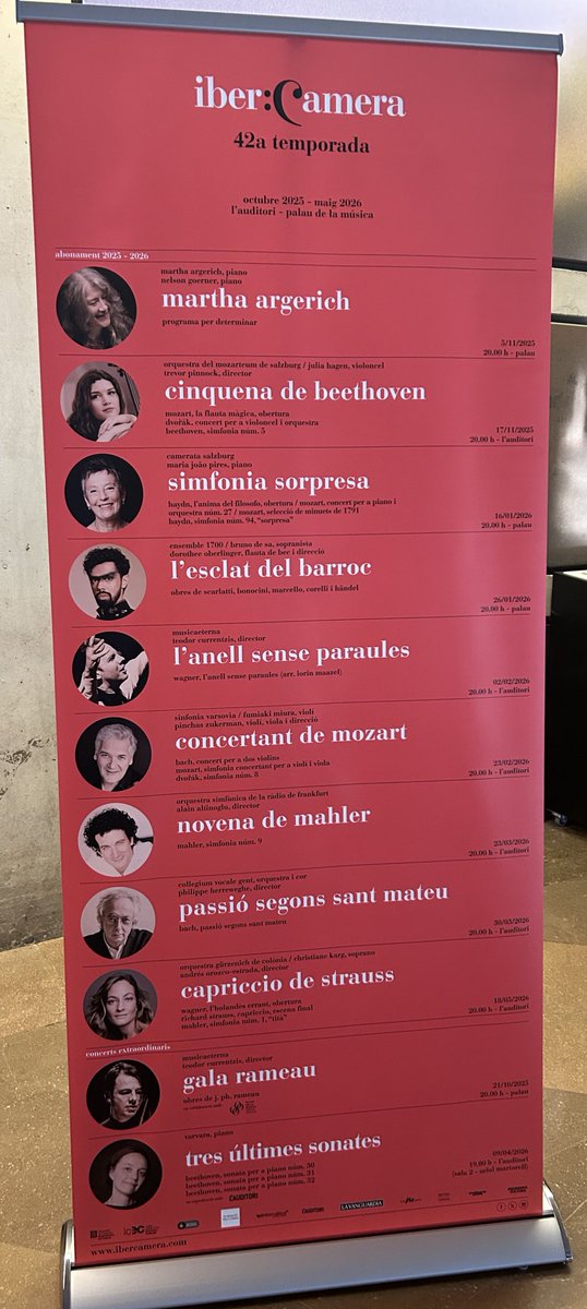 Edgar Garcia Casellas (@edgarciacas) on Twitter photo Espectacular final de la 41a temporada <a href="/ibercamera/">Ibercamera</a> amb la Wiener Symphoniker <a href="/viennasymphony/">Wiener Symphoniker</a> a l’<a href="/auditoribcn/">L'Auditori</a>.
Energia en estat pur de la mà del director Petr Popelka i el violinista Renaud Capuçon.
Estigueu atents a la propera temporada!
#AmbSuportICEC Espectacular final de la 41a temporada <a href="/ibercamera/">Ibercamera</a> amb la Wiener Symphoniker <a href="/viennasymphony/">Wiener Symphoniker</a> a l’<a href="/auditoribcn/">L'Auditori</a>.
Energia en estat pur de la mà del director Petr Popelka i el violinista Renaud Capuçon.
Estigueu atents a la propera temporada!
#AmbSuportICEC