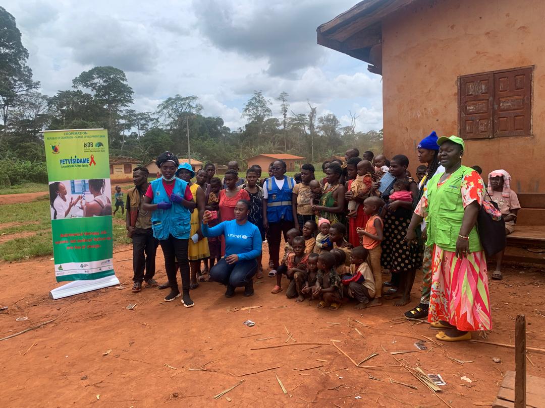 👩🏽‍🍼💉 Sensibilisation et dépistage en stratégie avancée à Kouak : les femmes Baka enceintes et allaitantes mobilisées 💪🏽
Une action conjointe OBC Nolfowop x FOSA x UNICEF pour renforcer l’accès aux soins maternels.
#SantéPourToutes #CommunautéBaka