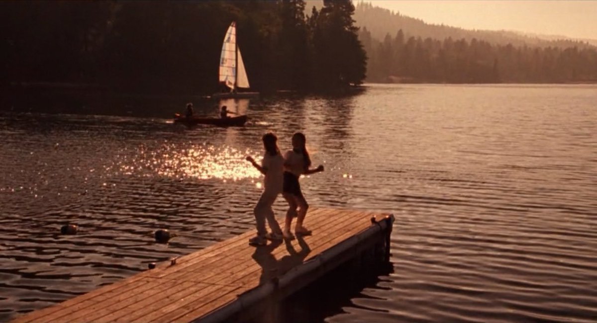TheCinesthetic's tweet photo. the parent trap (1999) dir. nancy meyers https://t.co/9zwRTcN9eV