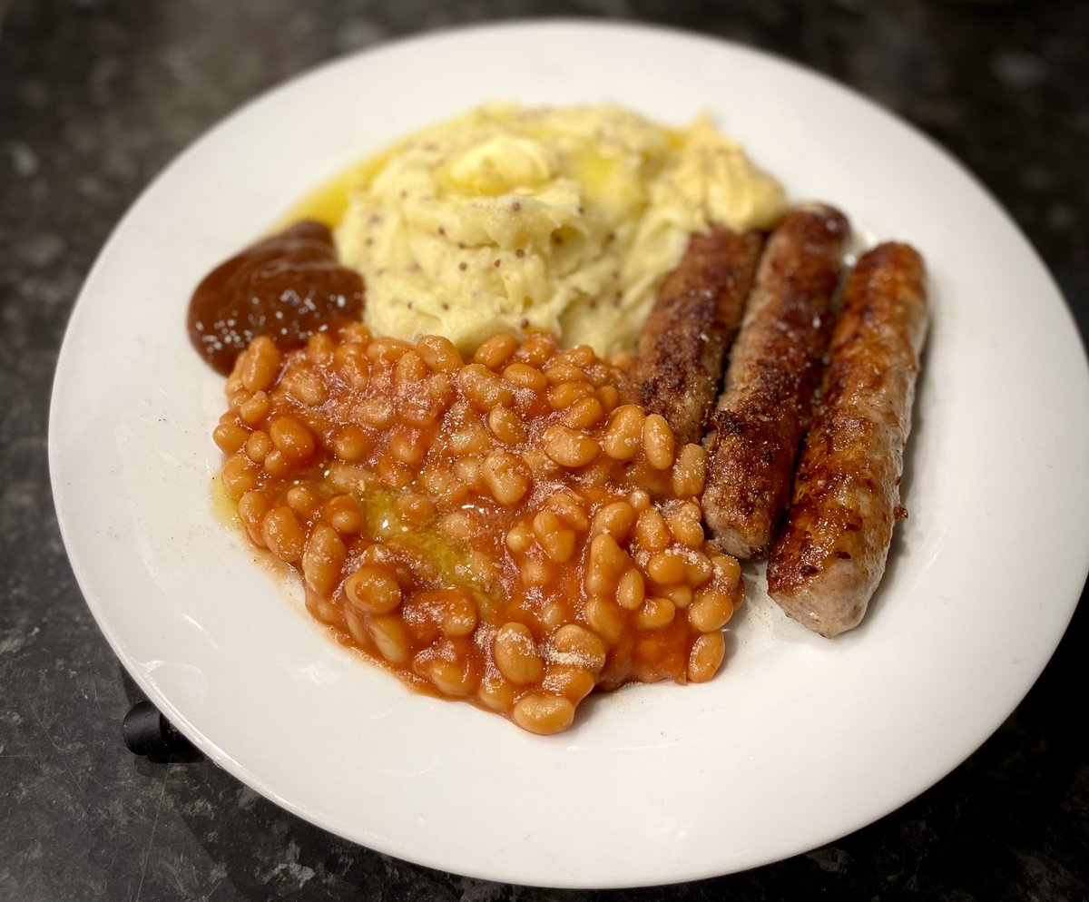 Rob Debenham tweet media