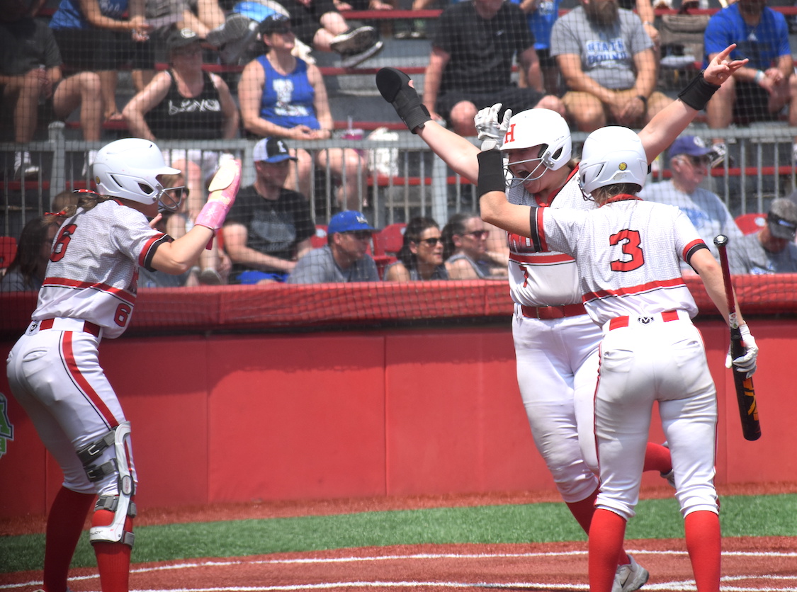 Why Not Hillsboro? Lady Indians are headed to state finals
highlandcountypress.com/sports-hillsbo… <a href="/GoHHSIndians/">Hillsboro Athletics</a> <a href="/BoroLadyIndians/">Hillsboro Lady Indians Softball</a> <a href="/highlandcopress/">HighlandCountyPress</a> #OHSAA #hcpsports