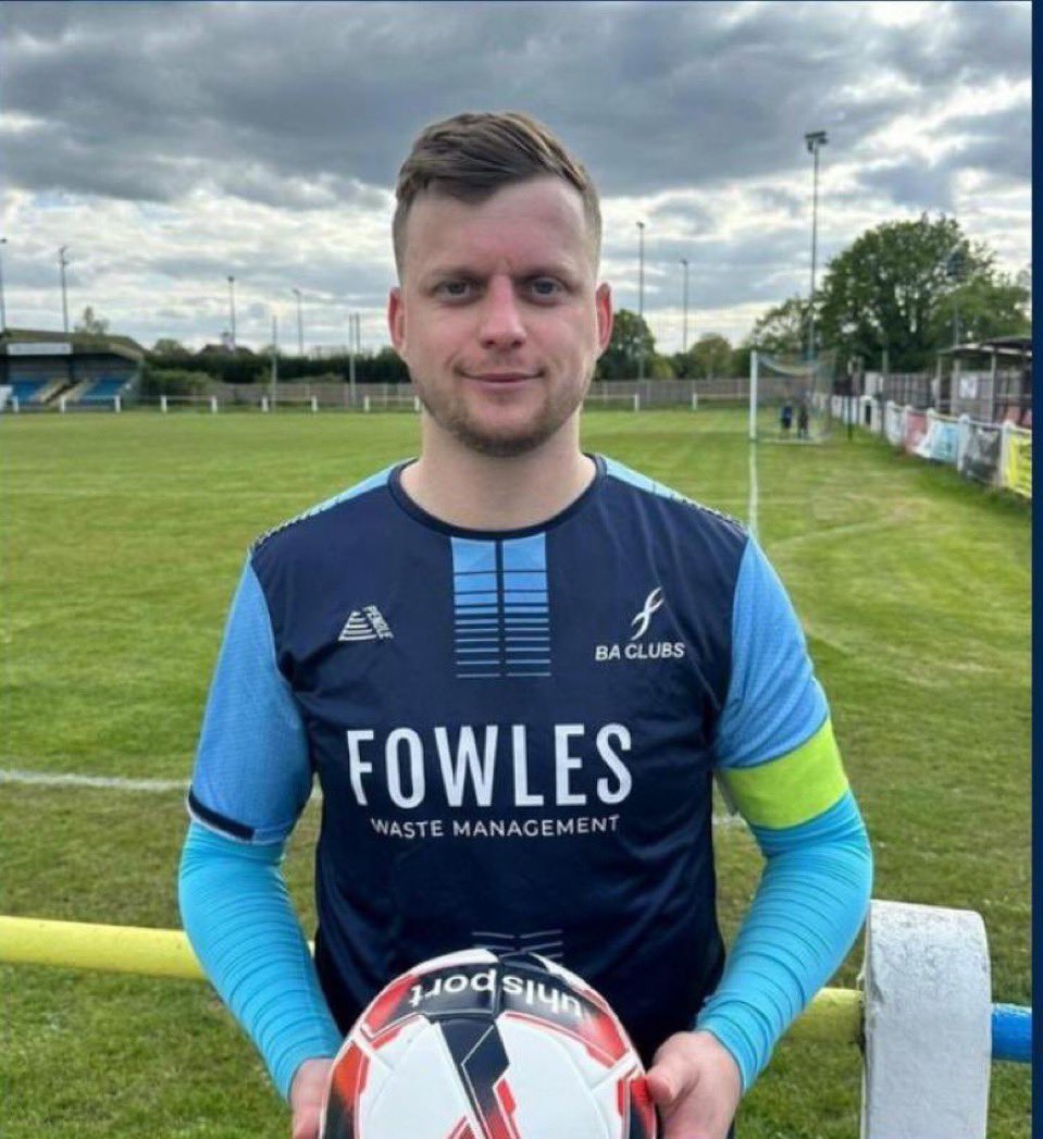 BritishAFC's tweet image. 🚨player moving on🚨
We would like to wish @harryt15 all the best as he joins @BedfontFC .
Thankyou for the part you played in our promotion to step 5 and for helping lead the team last season in what was a difficult first season at step 5.
Your experience around the…