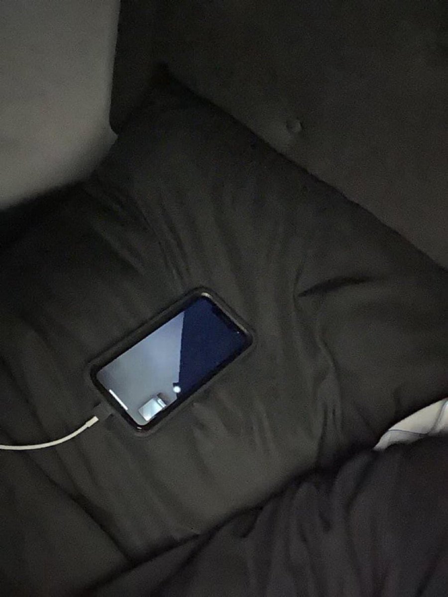 ayeejuju's tweet image. pov: you’re making a BIG mistake