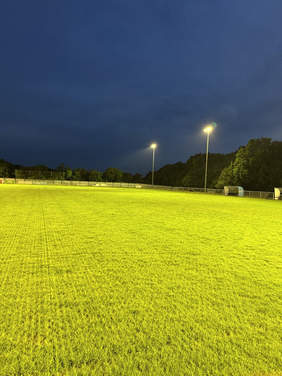BLFC1907's tweet photo. PITCH UPDATE
Filling in nicely and growing well ahead of the first cut tomorrow.
Also a good time to check the floodlights
#ComingAlong #NewSeason https://t.co/aaCLTGpjXD