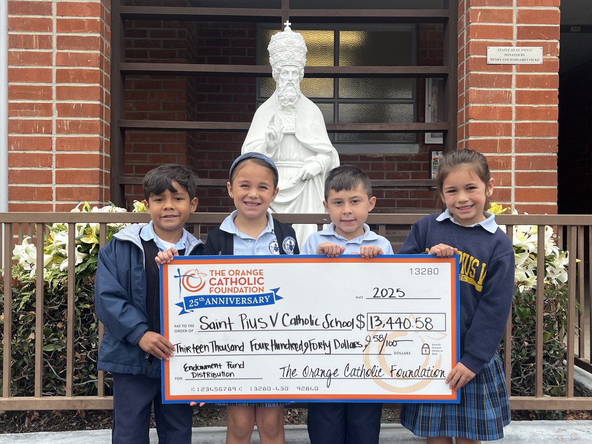 TheOCFoundation's tweet photo. #CheckItForward! Because of your generous support, St. Pius V Catholic School will continue to grow, shaping lives for generations to come. Just look at these joyful kindergarteners—your impact is already written in their smiles.
#FaithInAction #CatholicGiving #GivingWithPurpose https://t.co/dLNvegPT3F