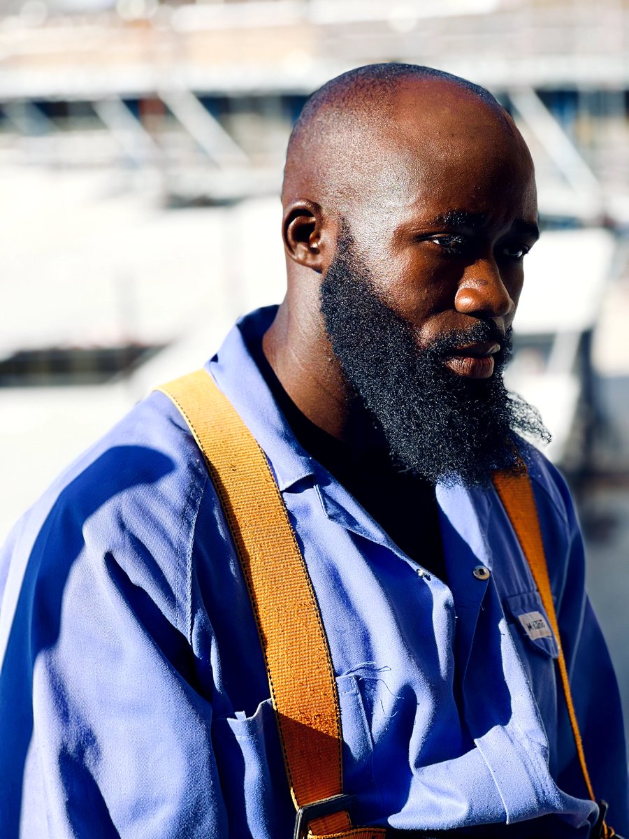 MatovSalim's tweet photo. One thing about men with beards https://t.co/ht1StzyKzP