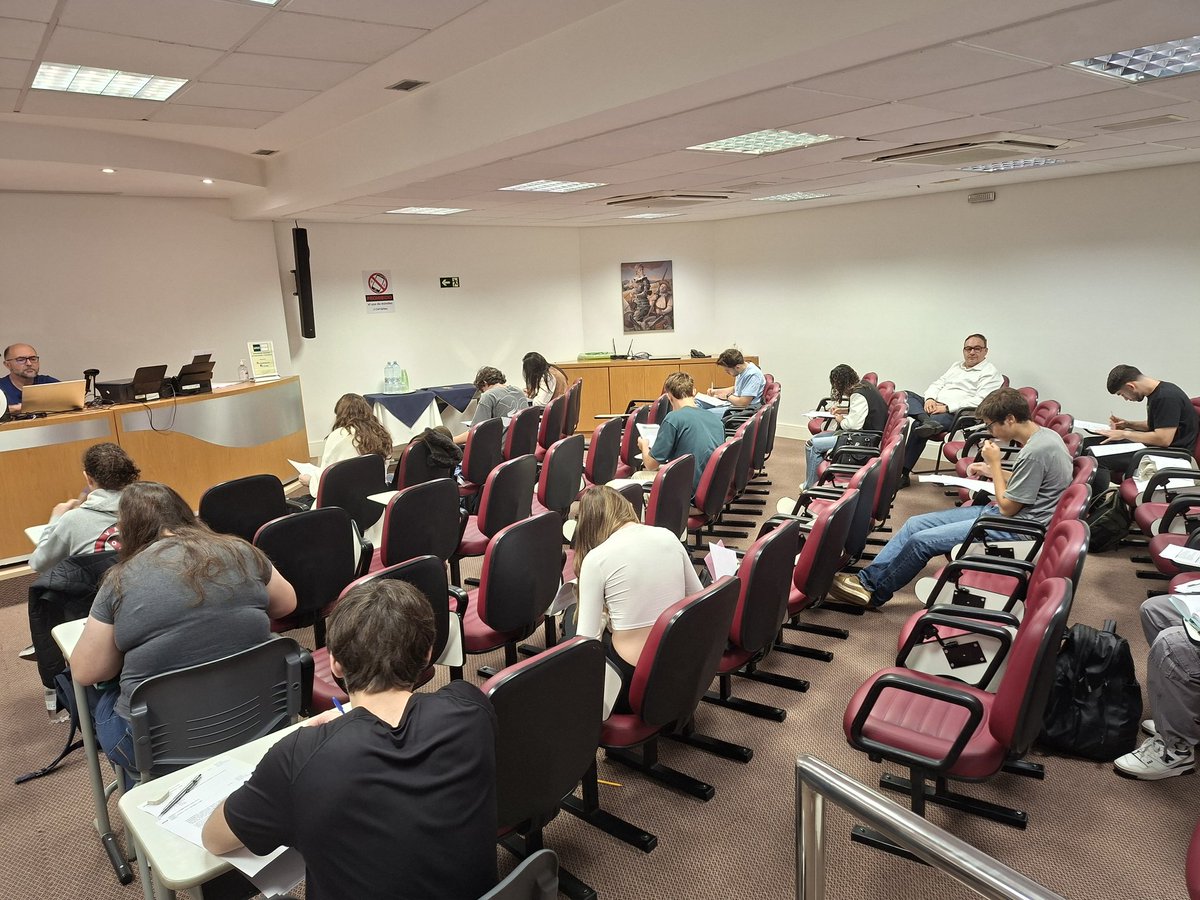 Hoy han empezado las Pruebas de Competencias Específicas en la sede de la <a href="/UNED/">UNED</a> de #SãoPaulo, #Brasil, situada en el <a href="/cmc_sp/">Miguel de Cervantes</a>. ¡Mucha suerte a todos los estudiantes que se han preparado intensamente para entrar en la universidad española!