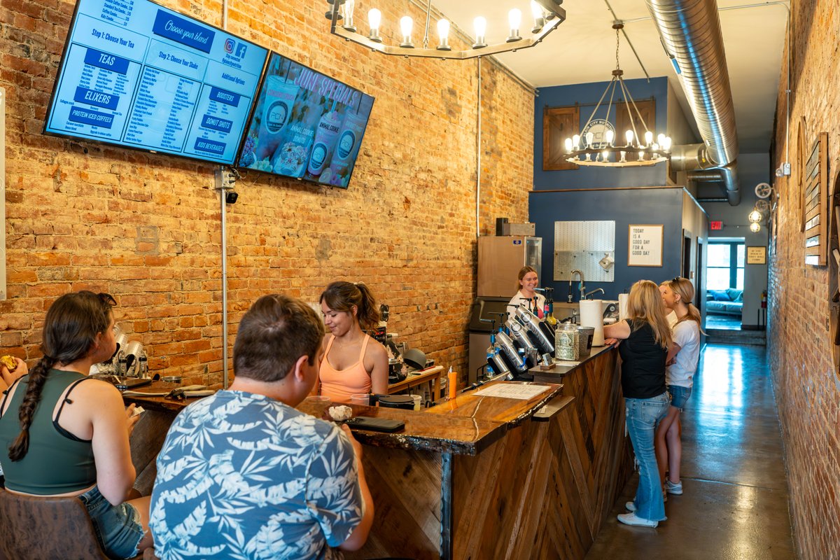 You may have heard of "Coffee with a Cop", but what about "Tea with PCPD!" 🍵👮‍♂️

We had a great time this morning at Plain City Nutrition, as the public was invited to meet and interact with our officers. Stay tuned to our page for future community outreach programs!