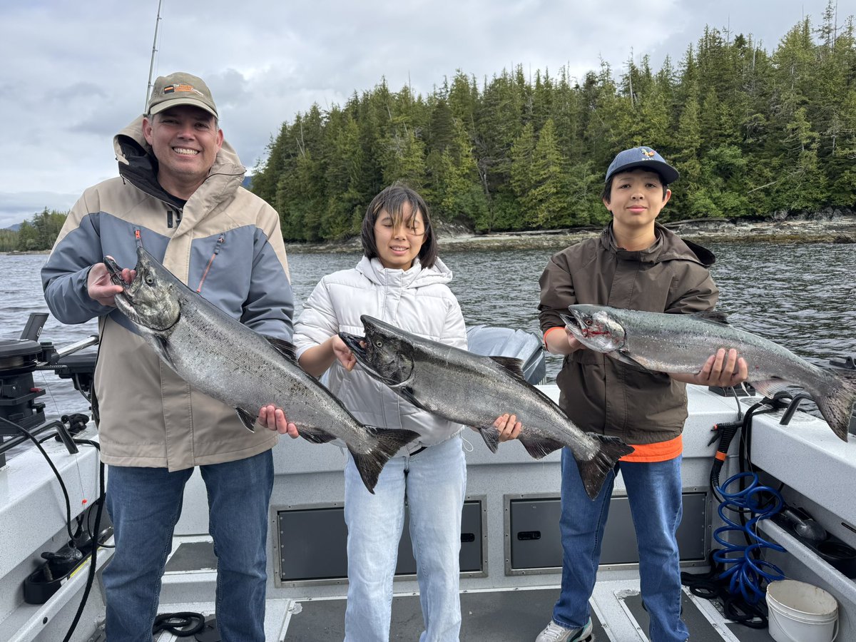 Reel_Alaska's tweet photo. 6/4/25 Ketchikan Alaska half day King salmon fishing!
#takeyourkidsfishing
.
.
.
Special thanks to:
@theigfa #igfa #takeakidfishing
@gibbsfishing #fishtheoriginal #wefishhere #gibbsfishing
@pelagicgear #pelagicgear #pelagicworldwide
@garminfishhunt #garminfishhunt #garminambassador
@tunaciousoffshore #tunaciousoffshore
@graytrophyfishmounts #mountit #fishtaxidermy
@fishseaguar #seaguar #fishseaguar
@yamahaoutboards #yamahaoutboards
@scottyproducts #thewaytofish
#fishingtrip #fishingcharter #charterfishing #salmonfishing #kingsalmon #chinook #salmon