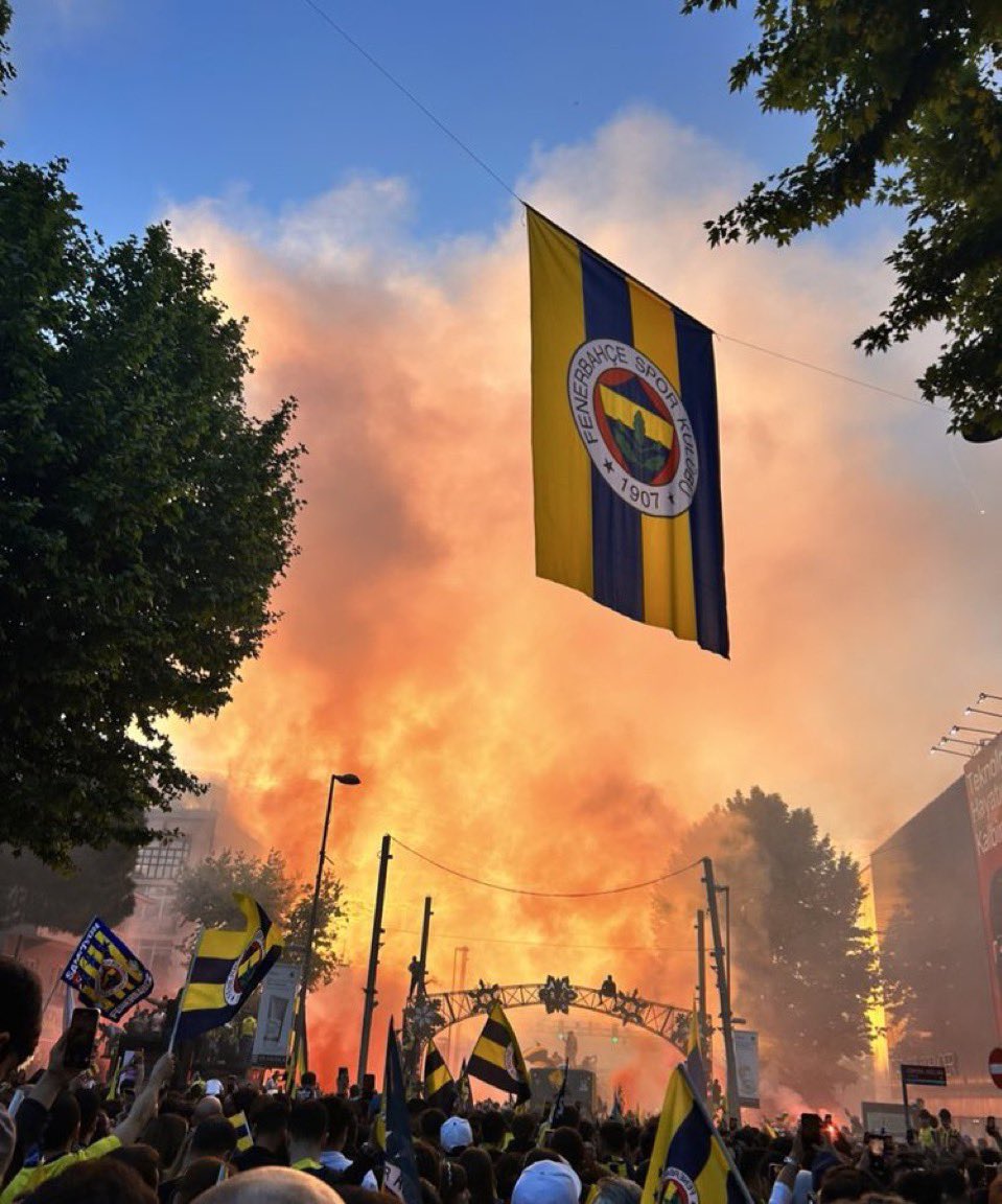 FENERBAHÇE!