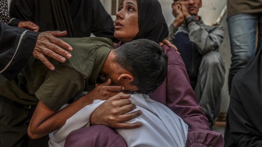 Estados Unidos vetó en el Consejo de Seguridad de la ONU un proyecto de resolución que pedía un alto al fuego inmediato e incondicional en Gaza y el fin de las restricciones a la ayuda humanitaria. 

La medida fue apoyada por 14 países, pero rechazada únicamente por Washington.