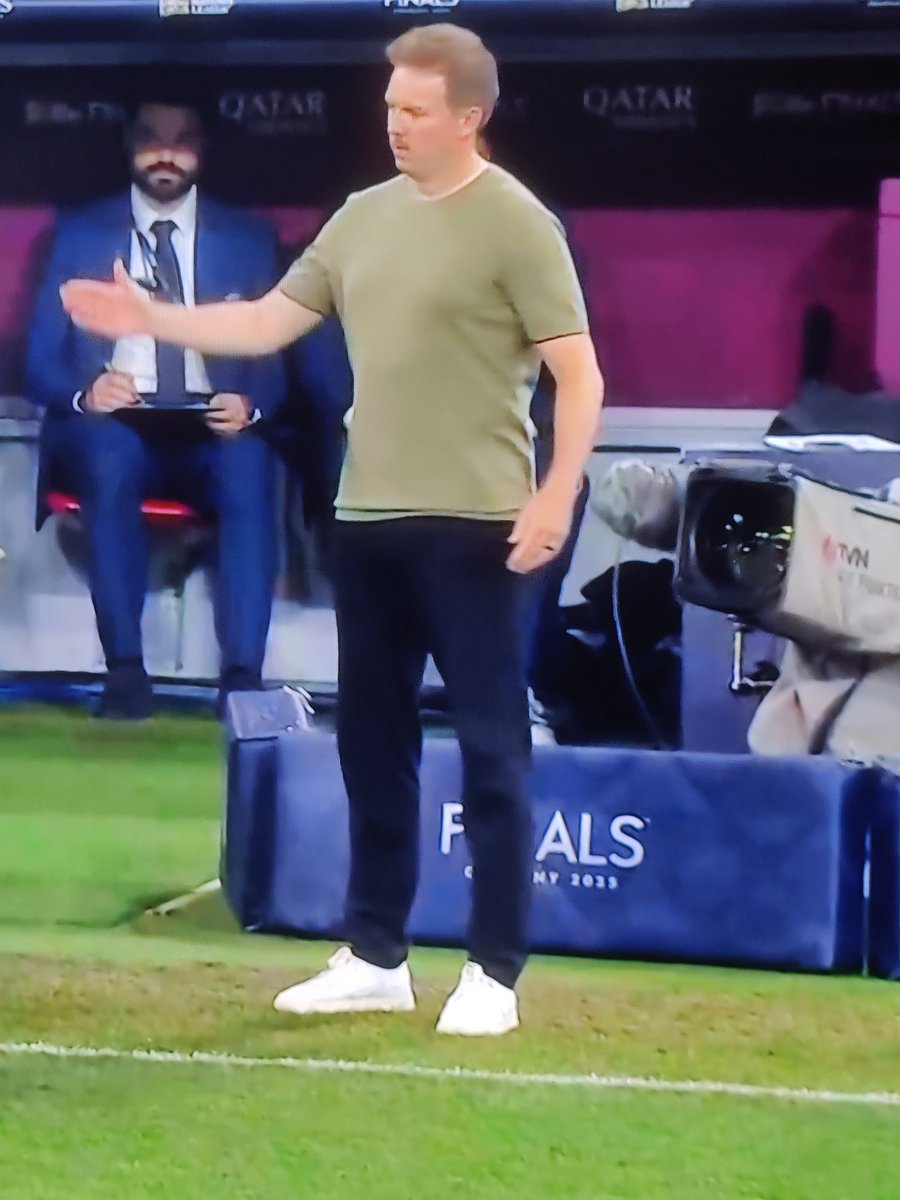 Robigo7's tweet photo. Nagelsmann synad i Munchen av portugiserna likt senast av Spalletti. 

Hantverket från Martinez 👌 https://t.co/JJX6a9Z5HH
