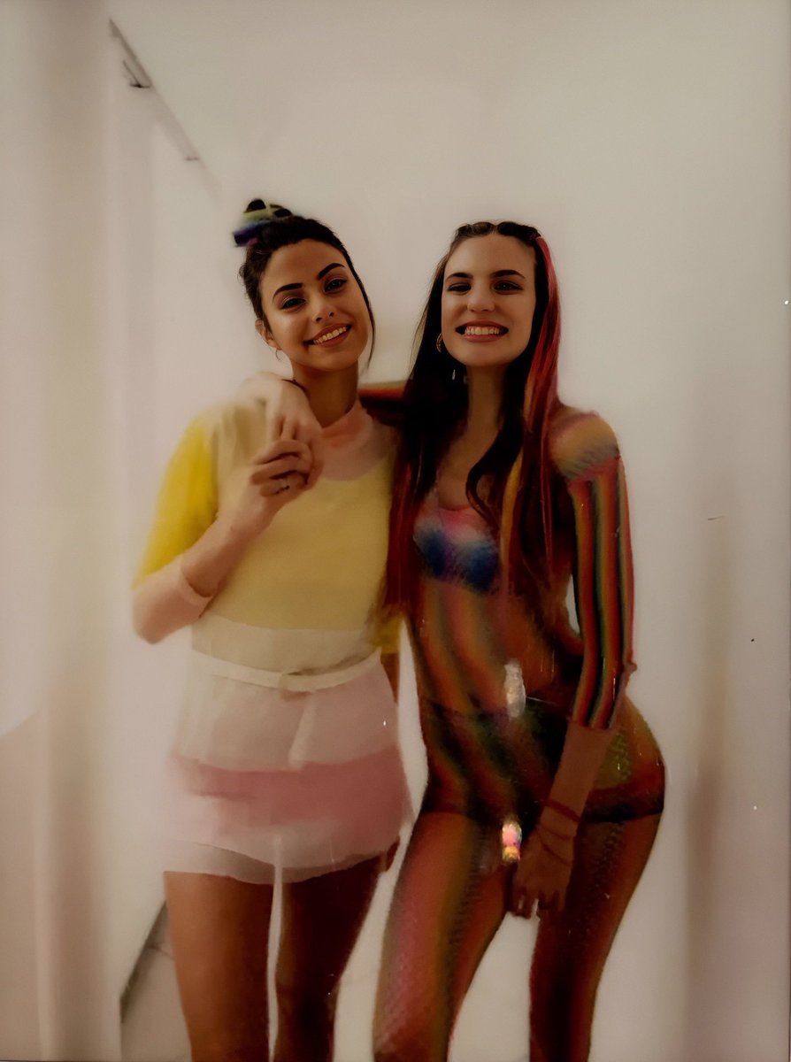 IrmaOro49204076's tweet image. Pride month ππ³οΈβππ³οΈββ§οΈ@barbara_lopez21 & @macabeso