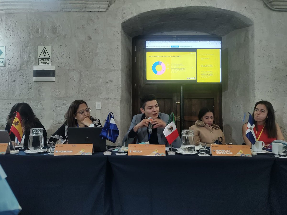 📸Participamos en el co-laboratorio 'Más que tres', organizado por <a href="/pifcss/">PIFCSS</a> en Arequipa, Perú🇵🇪.

Para la #AMEXCID este es espacio clave para fortalecer 💪🏻la cooperación triangular ⏫en Iberoamérica 🌎 a través del diálogo 💬y la colaboración  estratégica.