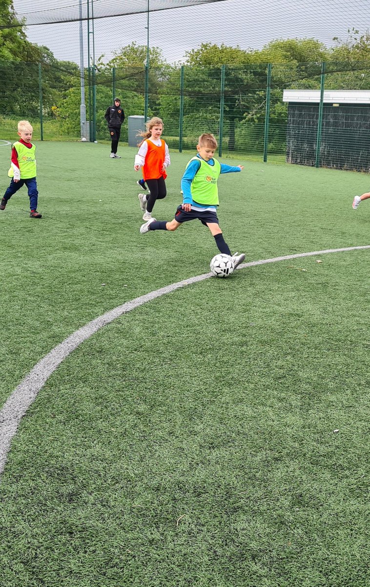Rossvale FC Women & Girls Academy (@rossvalefcwomen) on Twitter photo On Tuesday night we held our <a href="/FunFootballUK/">McDonaldโs Fun Football</a> event in conjunction with <a href="/ScotFACentral/">Central Region</a> all the kids had a fantastic time with some great skills on show. ๐ด๐กโฝ On Tuesday night we held our <a href="/FunFootballUK/">McDonaldโs Fun Football</a> event in conjunction with <a href="/ScotFACentral/">Central Region</a> all the kids had a fantastic time with some great skills on show. ๐ด๐กโฝ