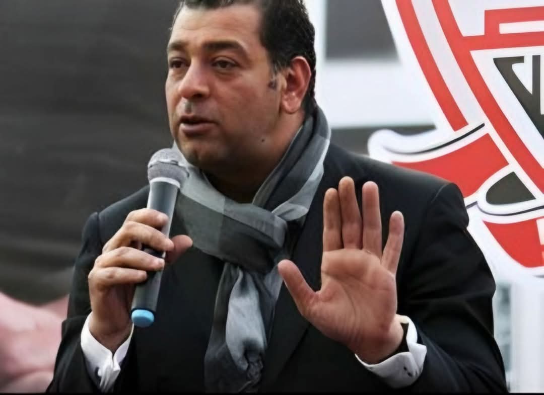 مفيش احبه وامـ ـك موجودة يابـ ـن العايـ ـبة.
ده الرد على كلامك يا عرص 
هاني شكري ابن احبه