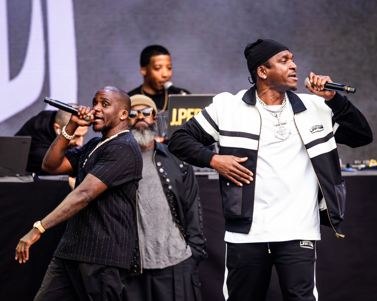 SoundExchange (@soundexchange) on Twitter photo The <a href="/rootspicnic/">Roots Picnic</a> @jperiodbk Live Mixtape with <a href="/2chainz/">Tity Boi (2 Chainz)</a>, <a href="/PUSHA_T/">King Push</a>, <a href="/clipse/">Pusha & Malice</a>, and <a href="/blackthought/">Black Thought</a> π₯ The <a href="/rootspicnic/">Roots Picnic</a> @jperiodbk Live Mixtape with <a href="/2chainz/">Tity Boi (2 Chainz)</a>, <a href="/PUSHA_T/">King Push</a>, <a href="/clipse/">Pusha & Malice</a>, and <a href="/blackthought/">Black Thought</a> π₯