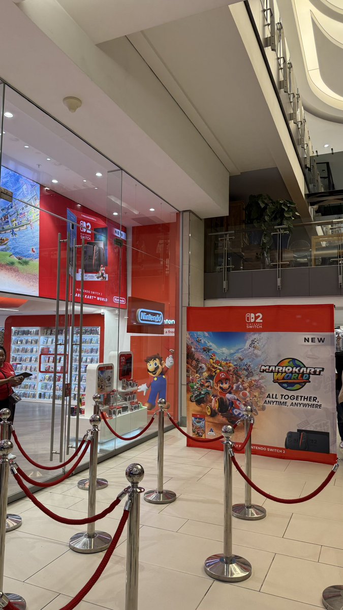 MarcoCocomello's tweet photo. Pretty great turnout at the Sandton City Nintendo Branded Store. People waiting for midnight to grab their shiny new Nintendo Switch 2 console. #Switch2 #NintendoSwitch2 https://t.co/2YIvQX32w1