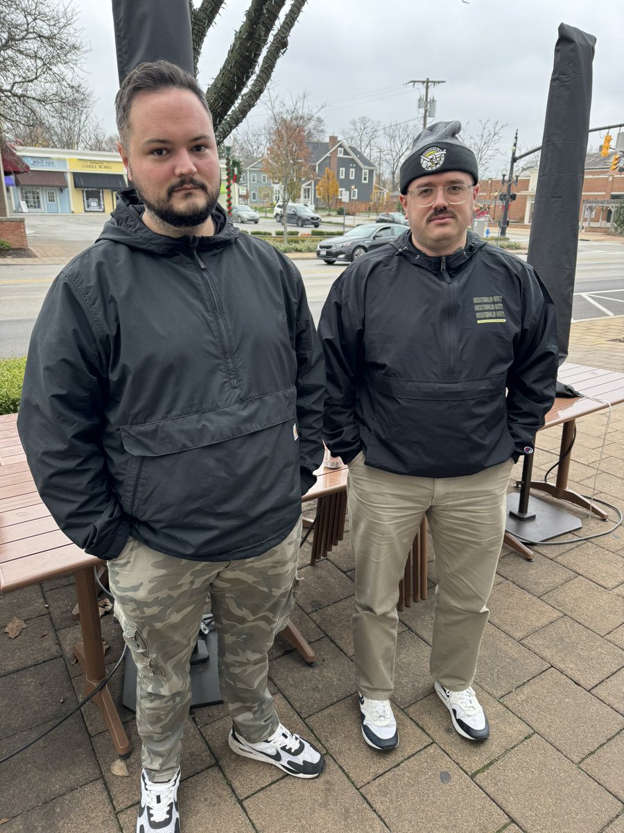 Shirley Temple of the Dog tweet media