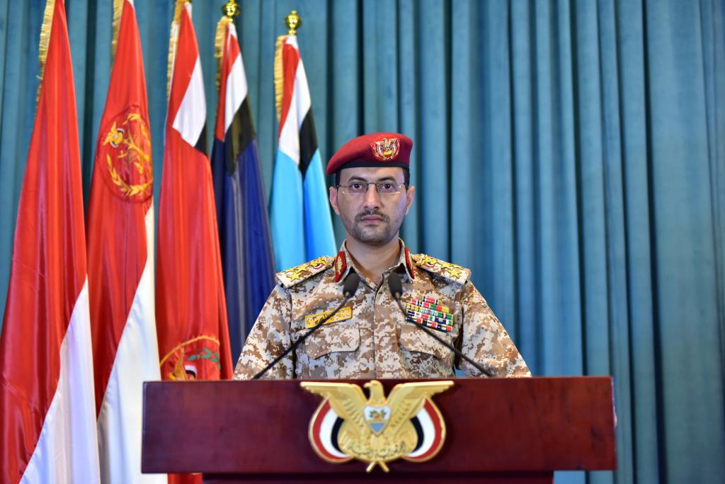 الأخ العميد يحيى سريع، المتحدث بسم الأمة الإسلامية كلامك وخزنا في الصميم، وكأنك تلطمنا بكف الحقيقة اللي نخجل منها! والله إنك صادق، لا بارك الله فينا كخليجيين تركنا إخواننا في غزة يواجهون الموت والدمار، وحكامنا ساكتين كأن اللي يصير ما يعنيهم! حسبي الله ونعم الوكيل على هالصمت