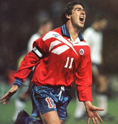 ⚽ 4 de junio de 2005: ¡Marcelo Salas se convierte en el máximo goleador histórico de La Roja con 35 goles! Fue en un partido contra Bolivia rumbo a Alemania 2006.