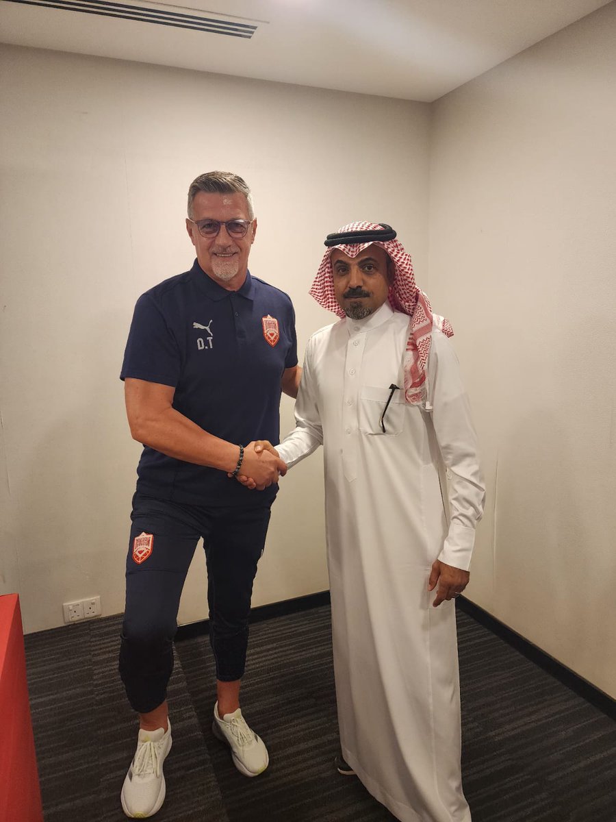 مدرب منتخب #البحرين لكرة القدم 
الكرواتي دراغان تالاييتش